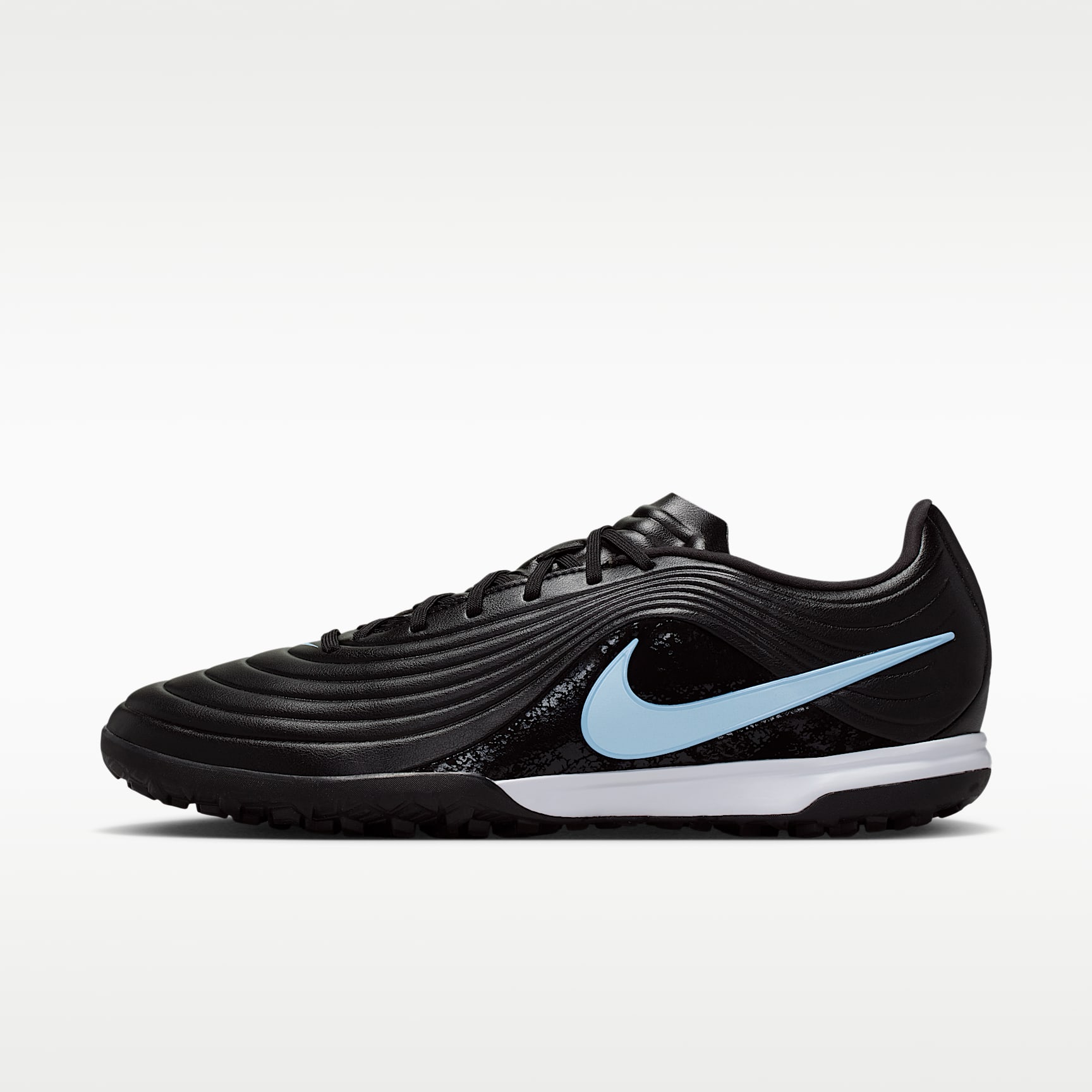 Nike Tiempo Maestro Academy Turf Low-Top Football Boots. Nike NL